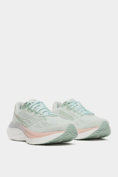 Saucony