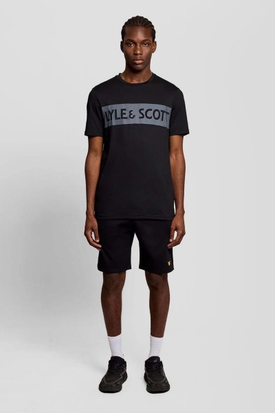 Lyle & Scott